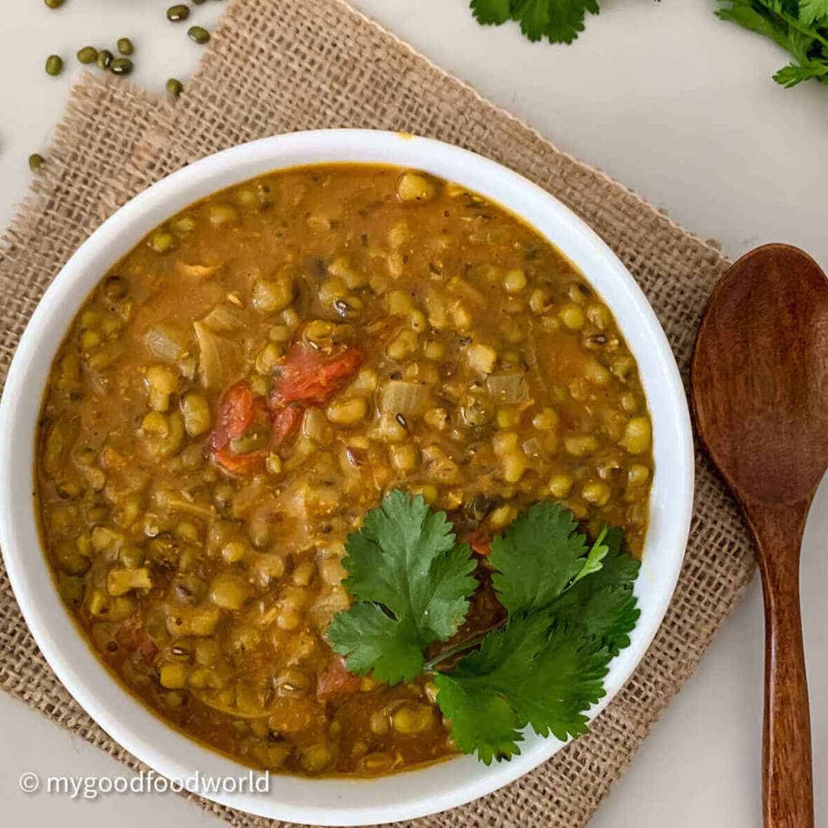 Sri Lankan Mung Bean Curry